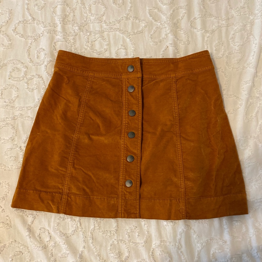 Madewell skirt.